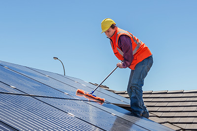 solar panel maintenance 